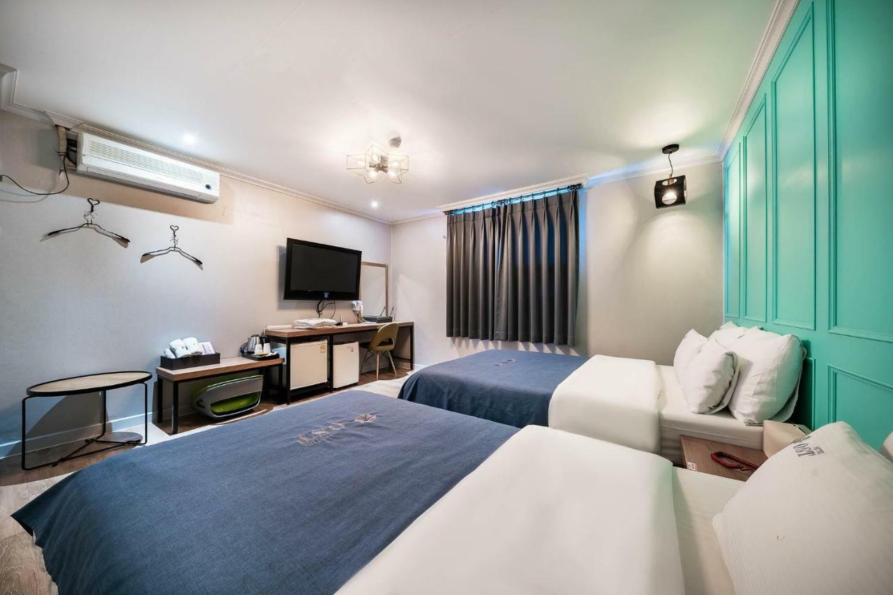 Ost Hotel Chuncheon Ngoại thất bức ảnh